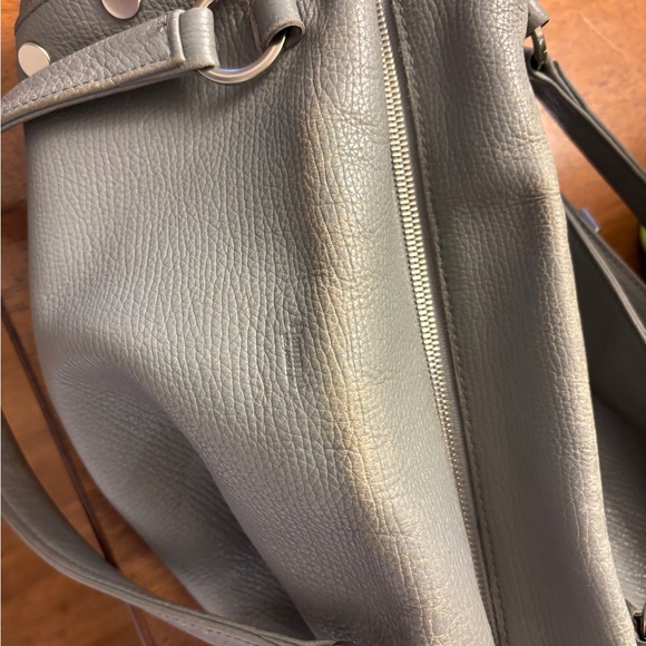 Hammitt Elegant Gray Leather classic Bag - Picture 3 of 16